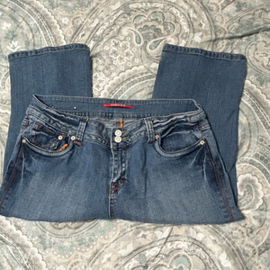 Vigoss Capri Womens Juniors Size 13 Waist flat across 18” Inseam‎ 17”